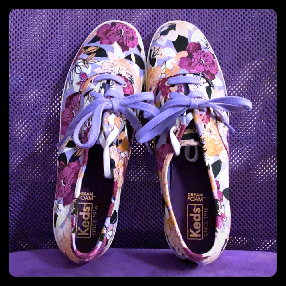 Beautiful Keds!